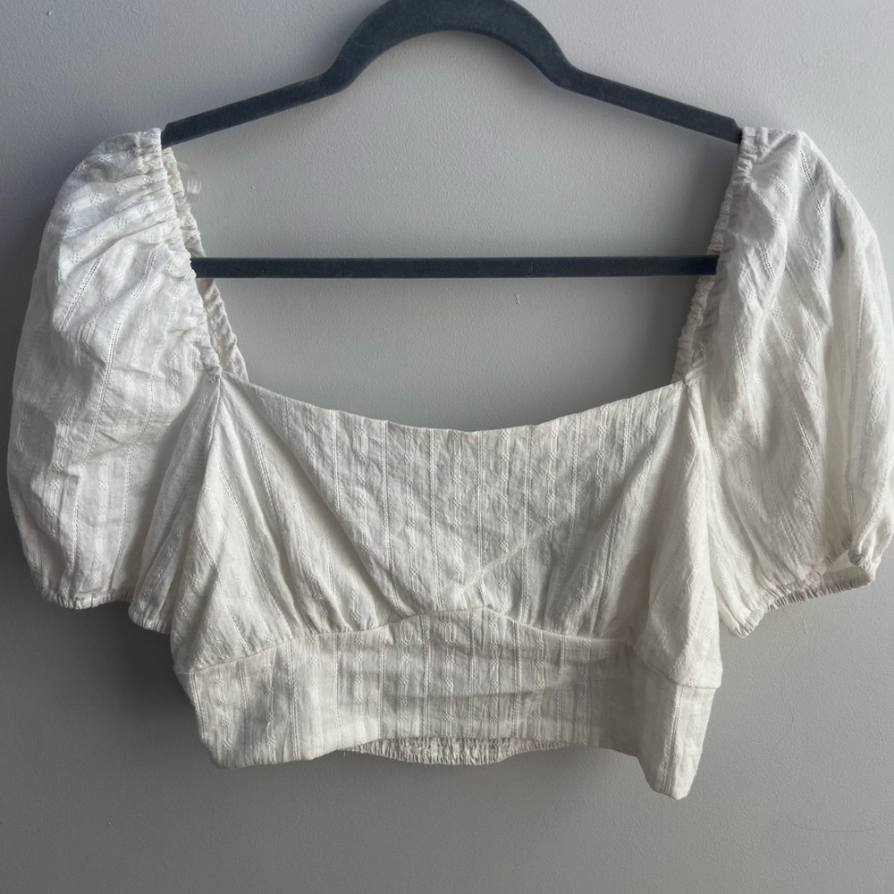 HYFVE Cream Puff Sleeve Crop Blouse